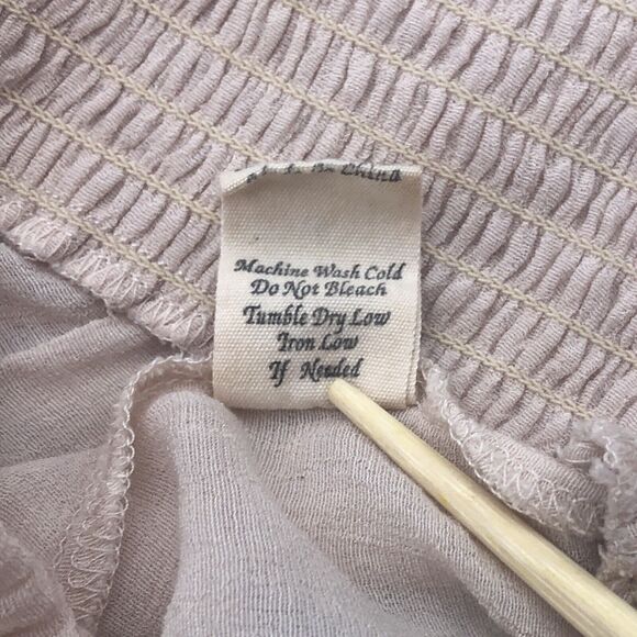 Mine Sheer Pullover Blouse Top Size S Scoop Neck Pearl Rosettes Beige - Picture 15 of 16